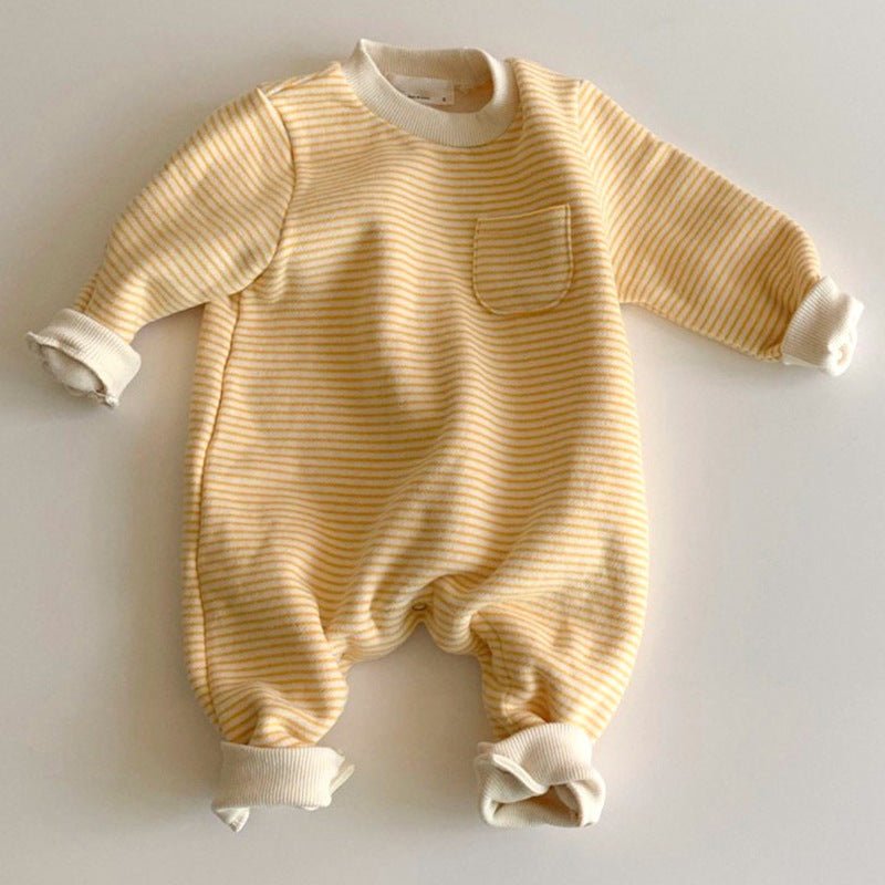 Wear striped baby jumpsuits outside $26.85 Dana Fashion Color: Yellow Child size: 66cm Baby Clothing Overview: 100% new design and high quality Must-have for fashion women Have a beautiful appearance Infant's wear refers to clothing suitable for babies un