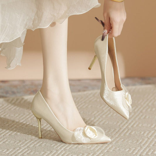 Wedding Shoes Stiletto High-end Applique High Heels $57.44 Dana Fashion Color: Apricot 5CM Size: 33 Women's shoes Product information: Pattern: solid color Lining material: Microfiber Applicable sports: Universal Color: apricot 5cm, apricot 7cm, apricot 9