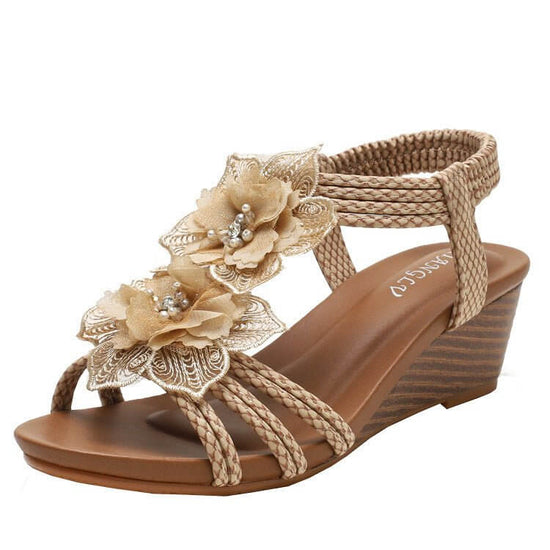 Wedge Roman Bohemian Retro Flower Vacation Sandals $45.50 Dana Fashion Color: Apricot Size: 36 Women's shoes Product information: Pattern: solid color Lining material: Leather Color: black, pink, apricot Upper height: low top Processing Method: Crazy Hors