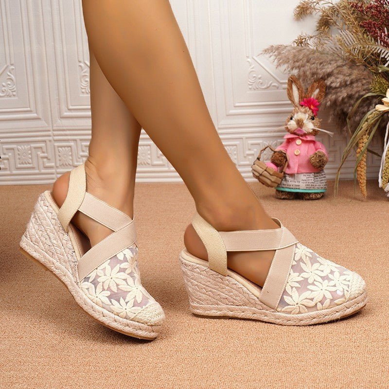 Wedge Straw Mesh Embroidered Retro Women's Fashion Shoes $53.91 Dana Fashion Color: Apricot Size: 36 Women's shoes Product information: Lining material: PU Toe holder shape: round head Color: Apricot Shoe Upper material: pu Size: 36,37,38,39,40,41,42,43,4