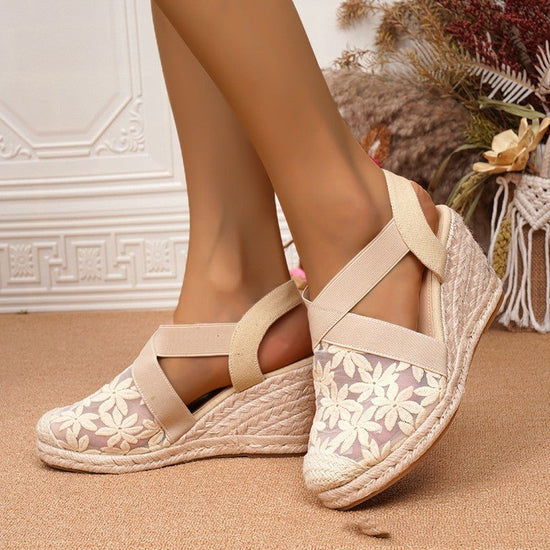 Wedge Straw Mesh Embroidered Retro Women's Fashion Shoes $53.91 Dana Fashion Color: Apricot Size: 36 Women's shoes Product information: Lining material: PU Toe holder shape: round head Color: Apricot Shoe Upper material: pu Size: 36,37,38,39,40,41,42,43,4