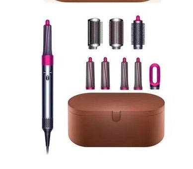 Wet and dry curling iron $279.00 Dana Fashion Style: EU Beauty Tools Product category: curling iron Applicable hair: wet and dry Heat conductor material: environmentally friendly alloy Diameter of heat conductor: 16MM-20MM Temperature control adjustment: