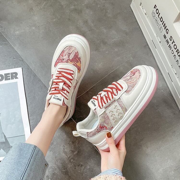 Wheat Ear Oil Painting Casual Retro Commuting Shoes $32.90 Dana Fashion Color: Beige Green size: 35 Women's shoes Product information: Lining material: imitation leather Color: beige Green, rice noodles Upper height: low top Sole craft: injection moulded