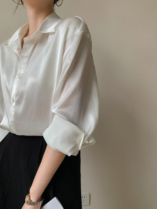 White Texture Satin Shirt For Women $39.99 Dana Fashion Color: White Size: L Women's clothing Product information: Pattern: solid color Fabric name: Other Color: White Sleeve type: Regular Main fabric composition: Other Size: S,M,L,XL Version: Straight Le