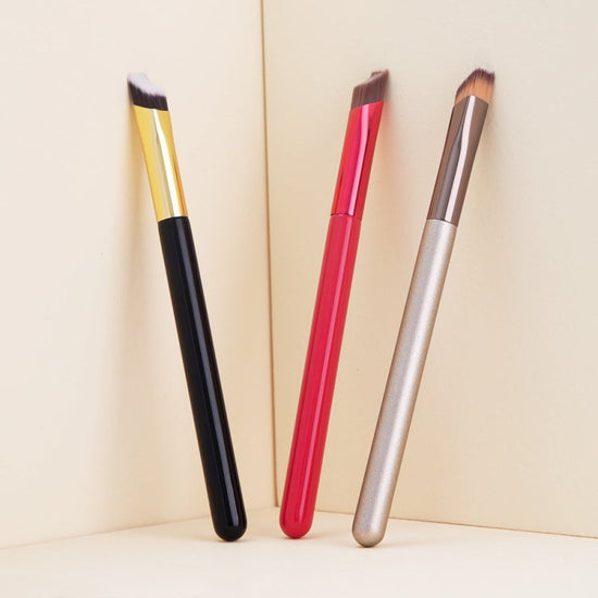Wild Eyebrow Brush 3d Stereoscopic Painting Hairline Eyebrow Paste Artifact Eyebrow Brush Brow Makeup Brushes Concealer Brush $9.00 Dana Fashion Color: Black quantity: 1PCS makeup Overview: 100% Brand new and high quality. Brushes hair made of high-qualit