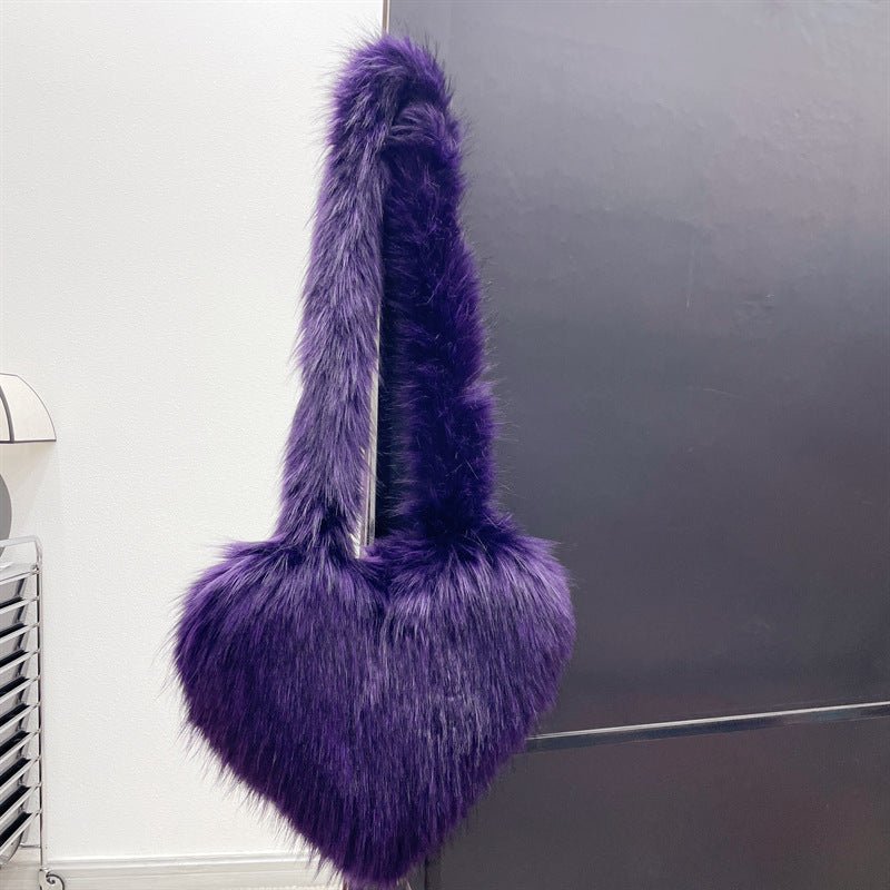 Winter Fleece Shoulder Bags Women Heart Shape Crossbody Bag Plush Large Capacity Love Bag $89.99 Dana Fashion Color: Purple Women's Bags Product information: Lining texture: Polyester Pattern: None Applicable scenarios: Daily matching Color: plain color,