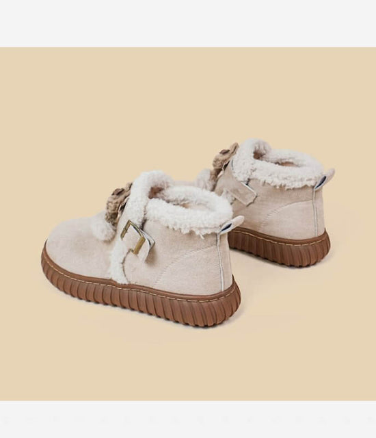 Winter Plush Thick Midsole Snow Boots $129.50 Dana Fashion Color: Apricot color Size: 35 Women's shoes Overview: Unique design, stylish and beautiful. Good material, comfortable feet. A variety of colors, any choice. Specification: Pattern: Solid color Sh