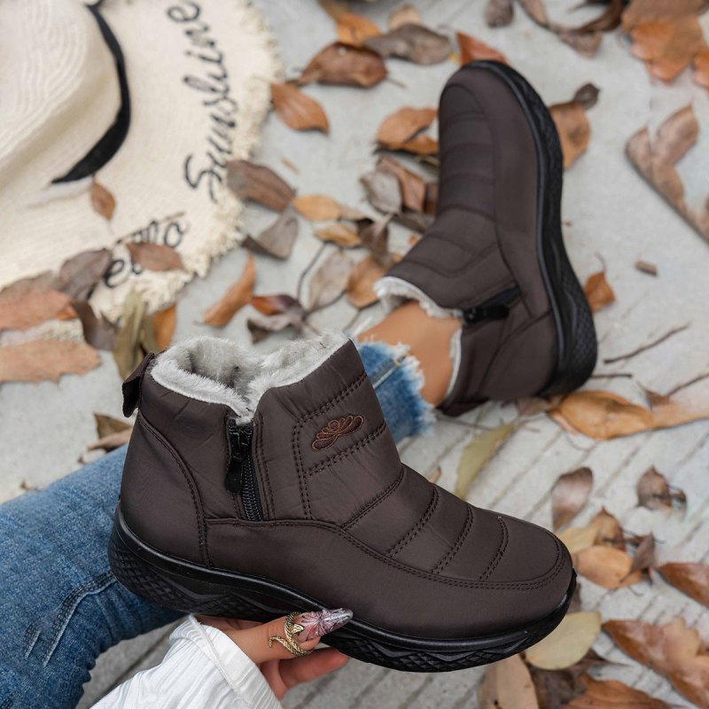 Winter Snow Boots WIth Side Zipper Casual Warm Plush Flat Shoes Women's Fleece Ankle Boot $40.74 Dana Fashion Color: Coffee Size: Size35 Women's shoes Product information: Upper material: satin Sole material: PU Upper height: medium upper Toe shape: round
