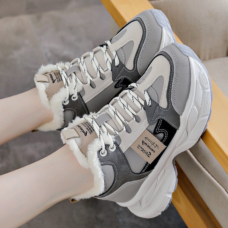 Winter Thermal Fleece-lined Sneakers Women $46.28 Dana Fashion Color: Black Size: 35 Women's shoes Product information: Color: black, gray, blue Heel height: mid heel (3-5CM) Heel shape: flat heel Size: 35, 36, 37, 38, 39, 40 Sole material: Plastic Toe ho