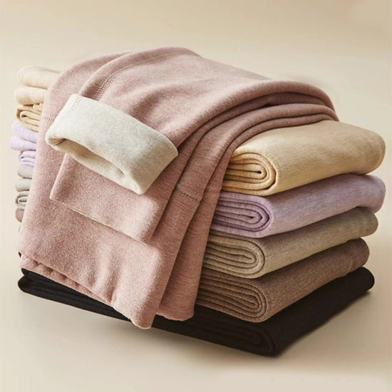 Winter Warm Leggings Cashmere Plus Velvet Tight Pants Fashion High Waist Slim Fit Trousers For Women Clothing $34.07 Dana Fashion Colour: Black Size: 2XL Women's clothing Overview: Unique design, stylish and beautiful. Good material, comfortable wear. A v
