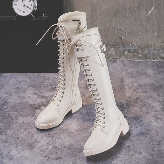 Women Long Boots High Boots Flat Boots Big Size $75.50 Dana Fashion Color: Black fleece Size: 34 Women's shoes Product Details: Applicable gender: female Heel Height: Flat Color: black single lining, beige single lining, black plus velvet, beige plus velv