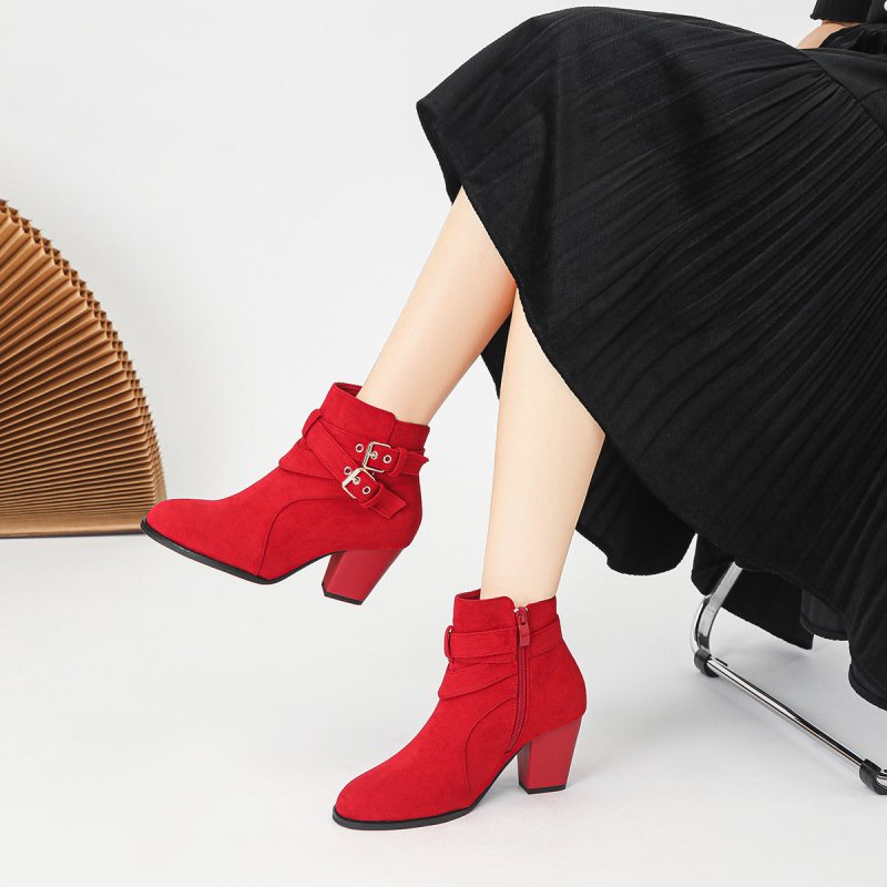 Women's Ankle Boots New Fashion Ankle Boots Comfortable Suede $61.81 Dana Fashion Color: Red Size: 35 Women's shoes Product information: Pattern: solid color Lining material: Other Color: Black, royal blue, Army Green, camel, apricot, Red Heel height: hig