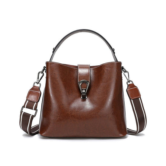 Women's Autumn And Winter Bucket Bag Shoulder Messenger Bag $48.99 Dana Fashion Color: Coffee Women's Bags Product information: Lining texture: polyester cotton Applicable scenarios: Daily matching Color: milky white, peacock blue, coffee, caramel, Burgun