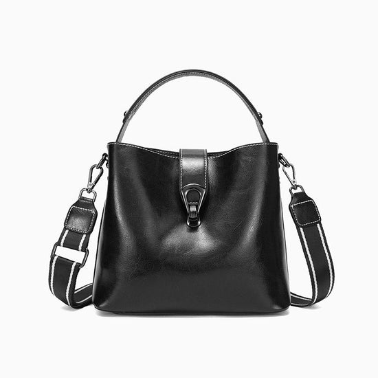 Women's Autumn And Winter Bucket Bag Shoulder Messenger Bag $48.99 Dana Fashion Color: Black Women's Bags Product information: Lining texture: polyester cotton Applicable scenarios: Daily matching Color: milky white, peacock blue, coffee, caramel, Burgund