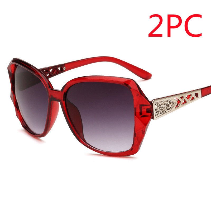 Women's Big Frame Sunglasses Women Retro Sunglasses $15.00 Dana Fashion Color: Burgundy style: 2PC Women's Accessories Product Information: Lens material: resin lens Frame material: PC+metal Style: popular fashion retro Function: Anti-UV decorative mirror