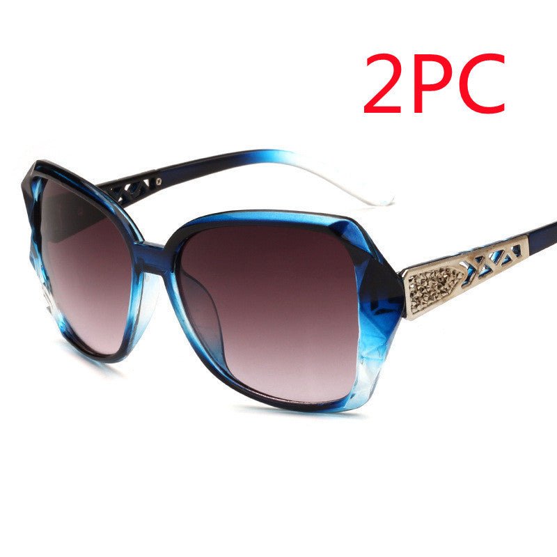 Women's Big Frame Sunglasses Women Retro Sunglasses $15.00 Dana Fashion Color: Asymptotically blue style: 2PC Women's Accessories Product Information: Lens material: resin lens Frame material: PC+metal Style: popular fashion retro Function: Anti-UV decora
