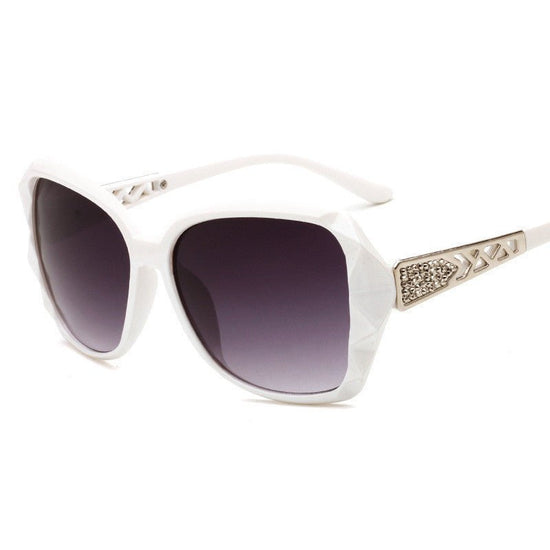 Women's Big Frame Sunglasses Women Retro Sunglasses $15.00 Dana Fashion Color: Solid white style: 1PC Women's Accessories Product Information: Lens material: resin lens Frame material: PC+metal Style: popular fashion retro Function: Anti-UV decorative mir