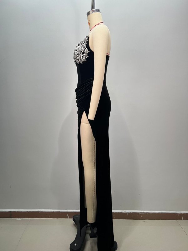 Women's Black Bandeau Slim-fit Hot Drilling Long Dress $261.88 Dana Fashion Color: Black Size: L Women's clothing Product information: Fabric name: Polyester Color: Black Sleeve type: sleeveless Size: S,M,L Style type: temperament commute Skirt Category:
