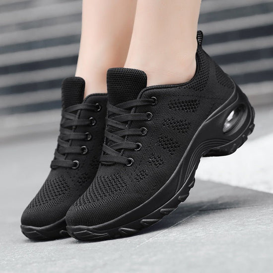 Women's Breathable Mesh Soft Soled Sports Shoes $41.84 Dana Fashion Color: 1918 Black Size: 35 Women's shoes Product information: Thickness: Single Applicable scenarios: running sports, fitness equipment, fitness body, sports trends, cycling sports, dance