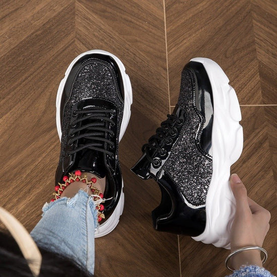 Women's Casual Students' Running Shoes $47.42 Dana Fashion Color: 7786 Black Size: 35 Women's shoes Product information: Lining material: Mesh Applicable sports: Universal Color: 7787 Black, 7787 silver, 7786 Black, 7786 Silver Upper height: low top Heel