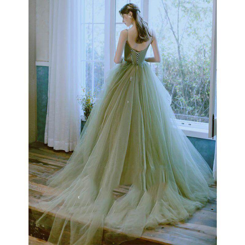 Women's Casual Versatile Green Forest Style Dress $128.90 Dana Fashion Color: Avocado Green Size: L Women's clothing Product information: Fabric name: Polyester Fiber Color: avocado green Sleeve type: sleeveless Main fabric composition: Other Waist Type: