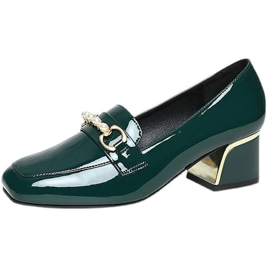 Women's Chunky Heel Plus Size Soft Leather Shoes $54.64 Dana Fashion Color: Black Pointed Toe Size: 34 Women's shoes Product information: Pattern: solid color Color: Black pointed style, Green pointed style, black square style, Green Square style Heel hei
