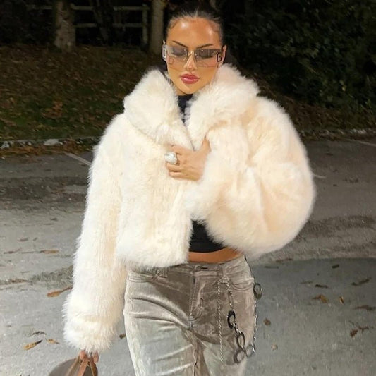 Women's Clothing Cardigan Thickened Plush Long Sleeve $55.99 Dana Fashion Color: Apricot Size: L Women's clothing Product information: Color: Apricot Size: S,M,L Version: Loose Popular elements: hide hooks Thickness: thick Sleeve type: sleeve Main fabric