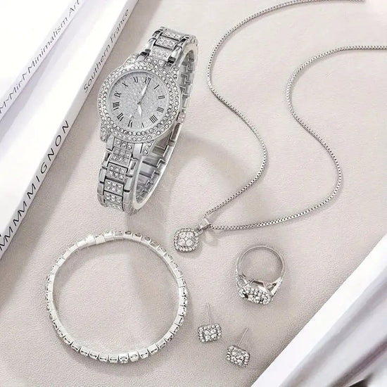 Women's Diamond Fashion Roman Quartz Watch Five-piece Set $33.28 Dana Fashion Color: Golden Suit Women's Accessories Product information: Color: silver suit (without gift box), golden suit (without gift box), rose gold set (without gift box), Thickness: 9