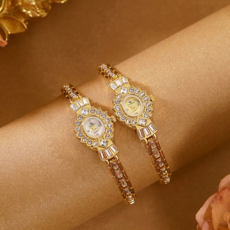 Women's Diamond Middle-ancient Magic Mirror Watch $51.14 Dana Fashion Color: Champagne Gold Women's Accessories Product information: Color: gold white, silver, champagne gold Thickness: 7mm Dial diameter: 20mm Crown type: Spiral crown Mirror material: min
