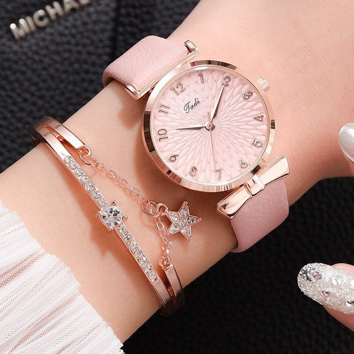 Women's Digital Alloy Watch Bracelet $19.20 Dana Fashion Color: Belt Pink Suit Women's Accessories Product information: Special function: decoration, world time Display type: pointer Thickness: 10mm Dial diameter: 37mm Mirror material: mineral reinforced
