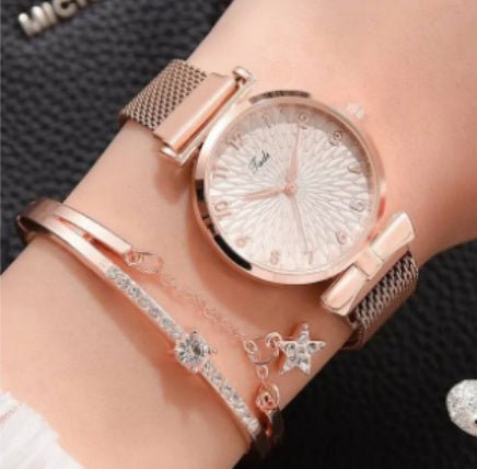 Women's Digital Alloy Watch Bracelet $19.77 Dana Fashion Color: Pink2 Women's Accessories Product information: Special function: decoration, world time Display type: pointer Thickness: 10mm Dial diameter: 37mm Mirror material: mineral reinforced glass mir