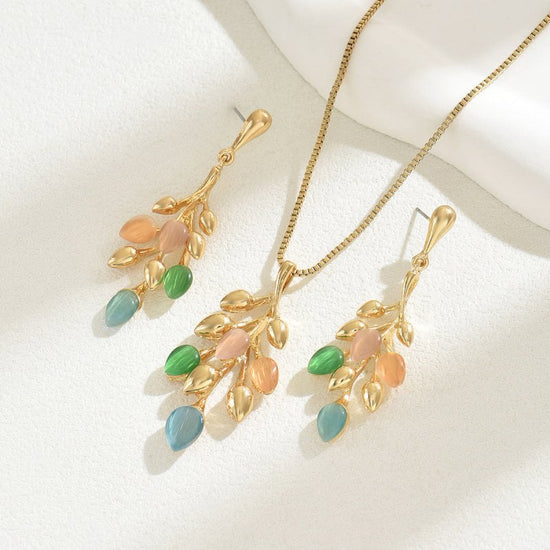 Women's Earrings Necklace Jewelry Suit Wheat $35.22 Dana Fashion Color: XL54071 Women's Accessories Product information: Pattern: plants and flowers Treatment Process: inlay Color: XL5407-1,XL5407-2 Applicable population: Female Inlaid material: Gem Mater