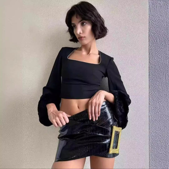 Women's Fashion All-matching Temperament Hip Skirt $65.00 Dana Fashion Color: Black Size: L Women's clothing Product information: Pattern: solid color Fabric name: Polyester Skirt type: hip skirt Color: Black Clothing style: Europe and America Size: S,M,L