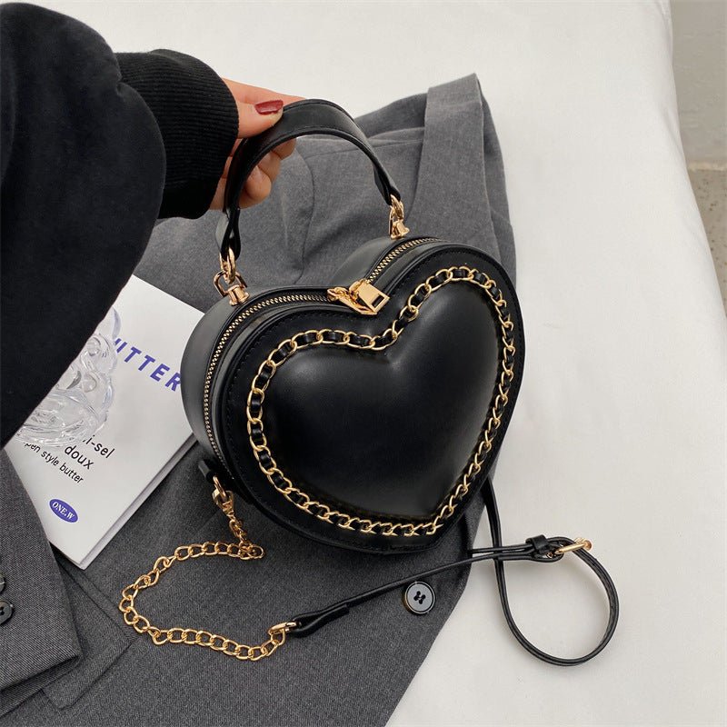 Women's Fashion Large Capacity Chain Shoulder Messenger Bag $47.34 Dana Fashion Color: Beige Women's Bags Product information: Lining texture: Polyester Color: black, beige, pink, red Material: PU Bag internal structure: mobile phone bag, file bag Style: