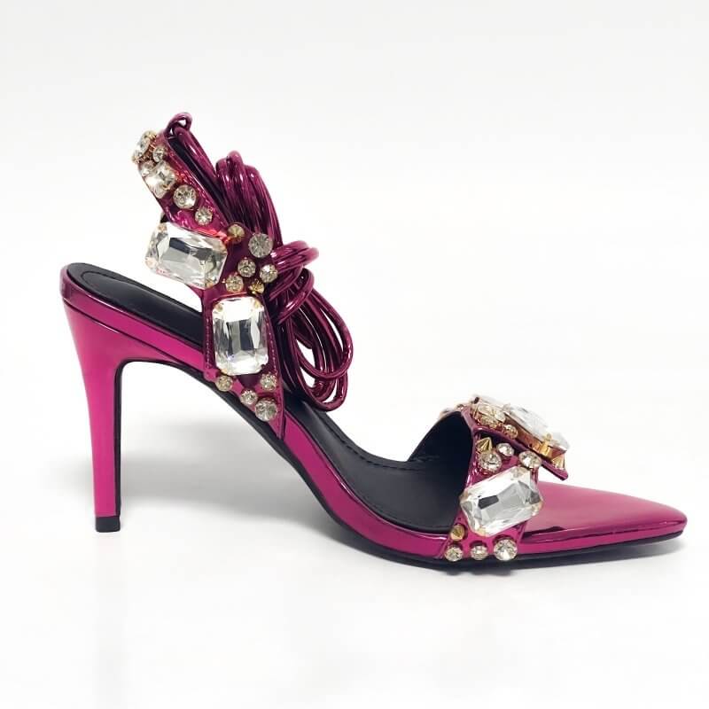 Women's Fashion Rivet Rhinestone Stiletto Heels $65.50 Dana Fashion Color: Purple 8.5cm Size: 35 Women's shoes Product information: Scaffolding shape: square head Color: Gold 11cm, purple 11cm, Green 11cm, silver 11cm, gold 8.5cm, purple 8.5cm, Green 8.5c
