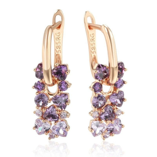 Women's Fashion Simple Geometric Square Zircon Earrings $20.00 Dana Fashion Style: Z1510 Women's Accessories Product information: Color: H1510 Material: Copper Shape: U-shaped Popular elements: Chamfered square grain Style: Original design Packing list: E
