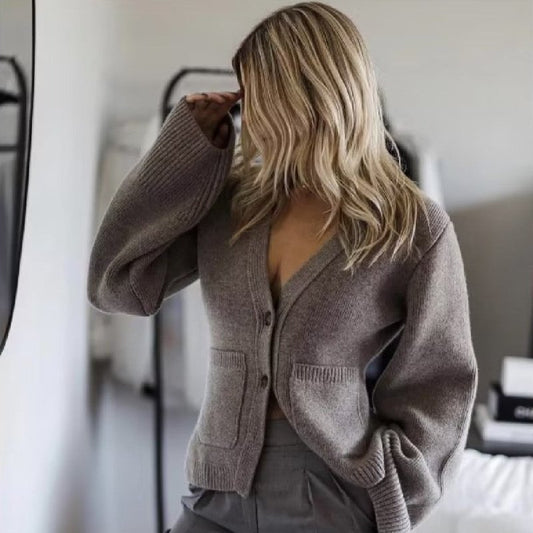 Women's Fashion Simple Style Knitted JacketDana FashionDana Fashion{{ product_title Women's clothing }} - Dana Fashion