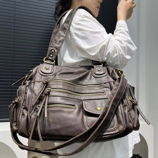 Women's Fashion Y2g Washed Old Motorcycle Bag $89.50 Dana Fashion Color: Brown Women's Bags Product information: Lining texture: Polyester Applicable scenarios: Daily matching Color: Brown Outer bag type: slit pocket Hardness: soft Material: PU Suitcase s