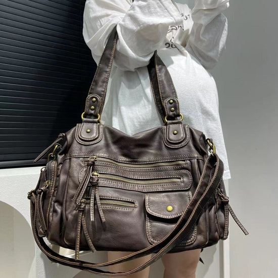 Women's Fashion Y2g Washed Old Motorcycle Bag $89.50 Dana Fashion Color: Brown Women's Bags Product information: Lining texture: Polyester Applicable scenarios: Daily matching Color: Brown Outer bag type: slit pocket Hardness: soft Material: PU Suitcase s