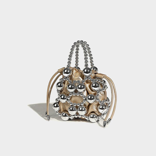 Women's Fashionable All-match Exquisite Hollow Messenger Bag $59.00 Dana Fashion Color: Black Women's Bags Product information: Lining texture: polyester cotton Applicable scenario: Daily matching Color: silver, black, white, pink, gold Material: acrylic