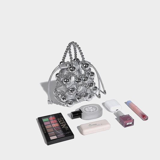 Women's Fashionable All-match Exquisite Hollow Messenger Bag $59.00 Dana Fashion Color: Black Women's Bags Product information: Lining texture: polyester cotton Applicable scenario: Daily matching Color: silver, black, white, pink, gold Material: acrylic