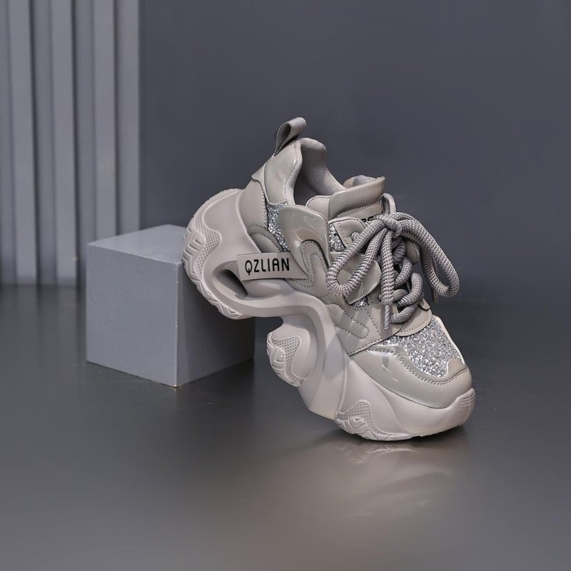 Women's Fashionable All-Match Platform Sports Casual Shoes $89.99 Dana Fashion Color: Starry Sky Gray Size: 35 Women's shoes Product information: Color: Starry Sky Gray Heel height: low heel (1-3CM) Size: 35, 36, 37, 38, 39, 40 Cutting depth: Middle mouth