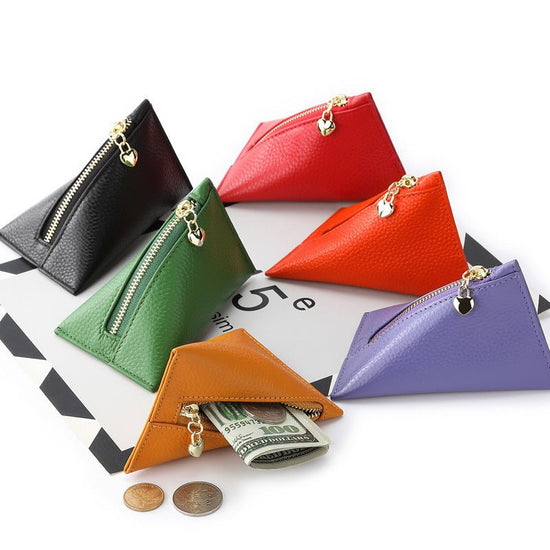 Women's First Layer Cowhide Small Exquisite And Creative Mini Coin Purse $18.77 Dana Fashion Color: Black Women's Bags Product information: Pattern: solid color Color: yellow, red, green, blue, black, orange Applicable Gender: Female Leather features: fir