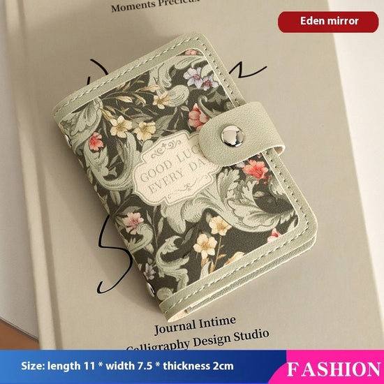Women's Flower Oil Painting Retro Style Large Capacity Card Holder $10.96 Dana Fashion Color: Eden Flower Mirror Women's Bags Product information: Pattern: Flowers Lining texture: synthetic leather Applicable scenario: home storage Color: {buckle}-Eden fl