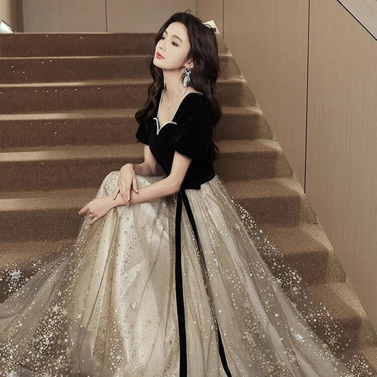 Women's French Light Luxury And Luxurious Black Evening Dress $98.50 Dana Fashion Color: Black Size: L Women's clothing Product information: Fabric name: Mesh Applicable scenario: Adult Ceremony Color: Black Main fabric composition: Regenerated Cellulose