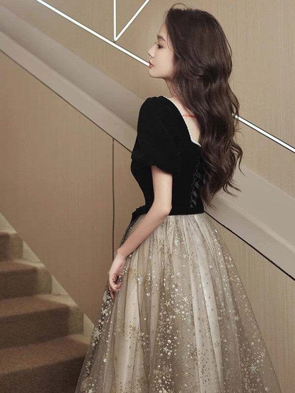 Women's French Light Luxury And Luxurious Black Evening Dress $98.50 Dana Fashion Color: Black Size: L Women's clothing Product information: Fabric name: Mesh Applicable scenario: Adult Ceremony Color: Black Main fabric composition: Regenerated Cellulose