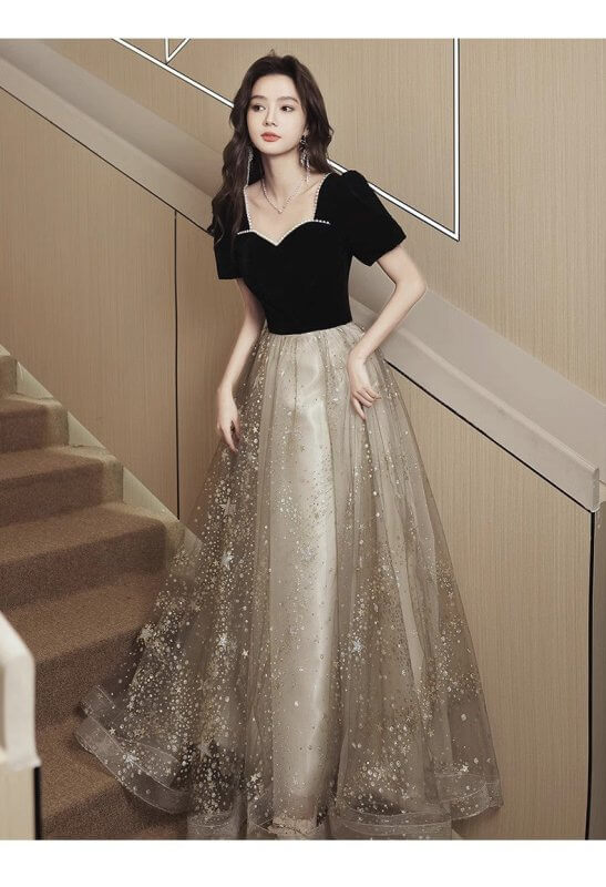 Women's French Light Luxury And Luxurious Black Evening Dress $98.50 Dana Fashion Color: Black Size: L Women's clothing Product information: Fabric name: Mesh Applicable scenario: Adult Ceremony Color: Black Main fabric composition: Regenerated Cellulose