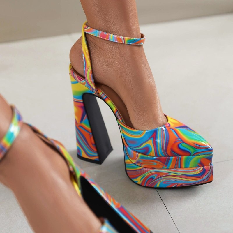 Women's High Heels Foreign Trade Leopard Color Waterproof Platform Pointed $82.36 Dana Fashion Color: Black Size: 35 Women's shoes Product information: Women's high heels foreign trade Leopard color waterproof platform Castor support shape: prompt Color:
