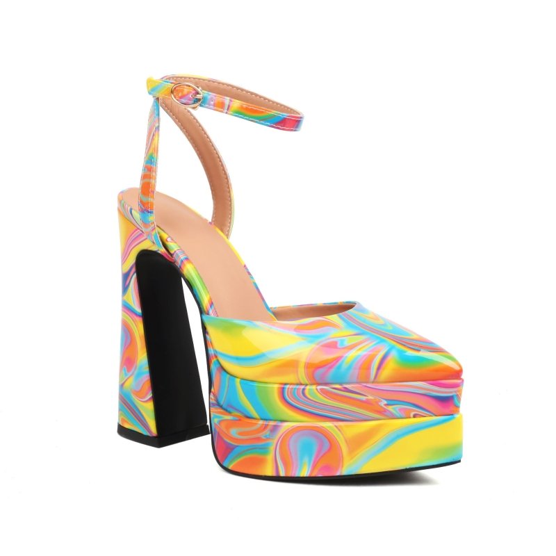 Women's High Heels Foreign Trade Leopard Color Waterproof Platform Pointed $82.36 Dana Fashion Color: Color Size: 35 Women's shoes Product information: Women's high heels foreign trade Leopard color waterproof platform Castor support shape: prompt Color:
