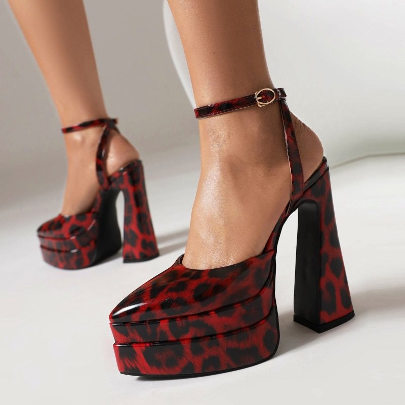 Women's High Heels Foreign Trade Leopard Color Waterproof Platform Pointed $82.36 Dana Fashion Color: Black Size: 35 Women's shoes Product information: Women's high heels foreign trade Leopard color waterproof platform Castor support shape: prompt Color: